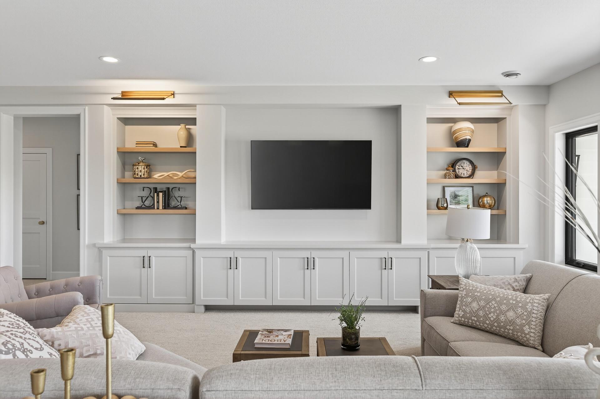 Chanhassen, Minnesota, 55331, United States, 4 Bedrooms Bedrooms, ,2 BathroomsBathrooms,Residential,For Sale,1994777