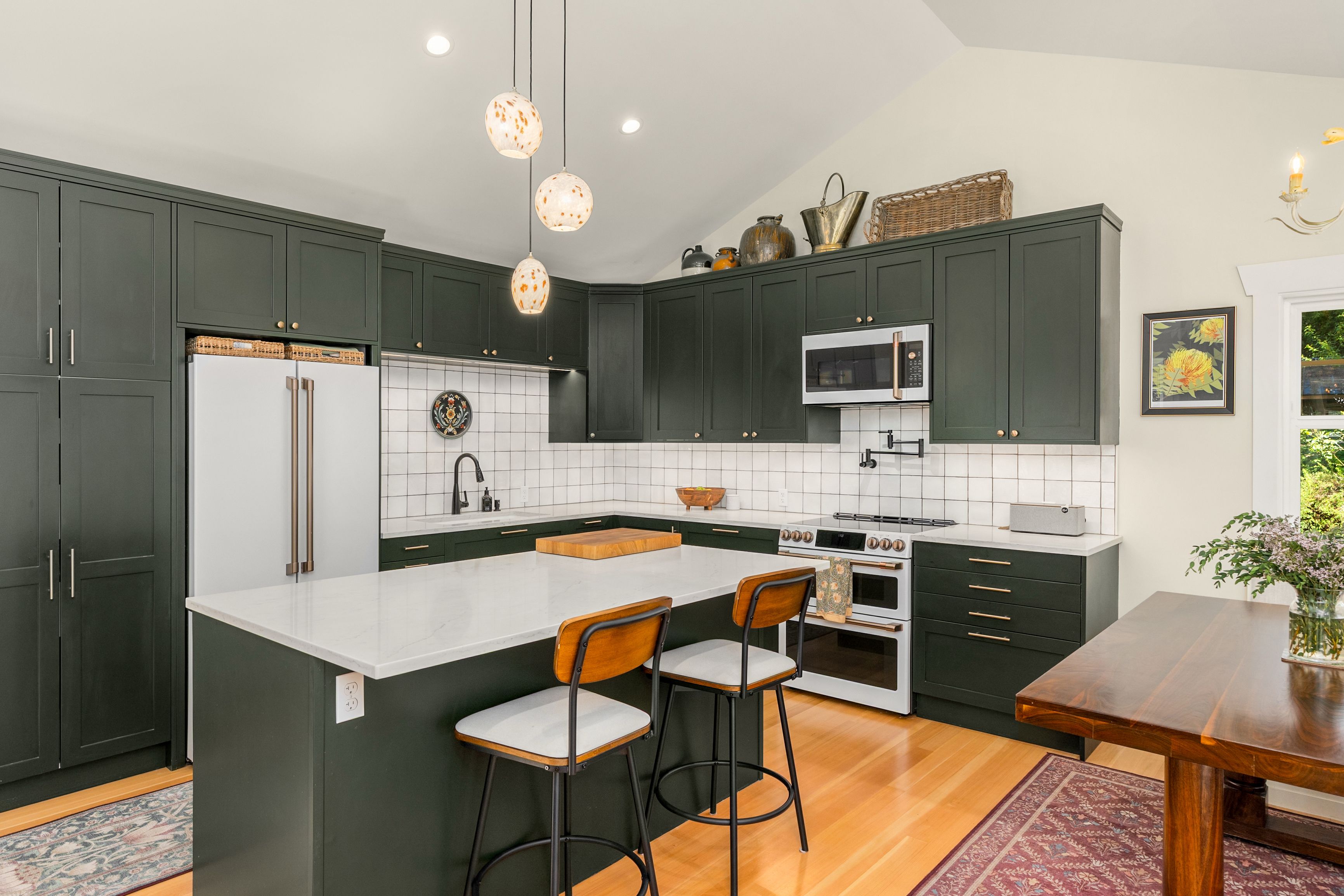  14268 N Madison Avenue NE, Bainbridge Island, WA 98110 - 物件實景