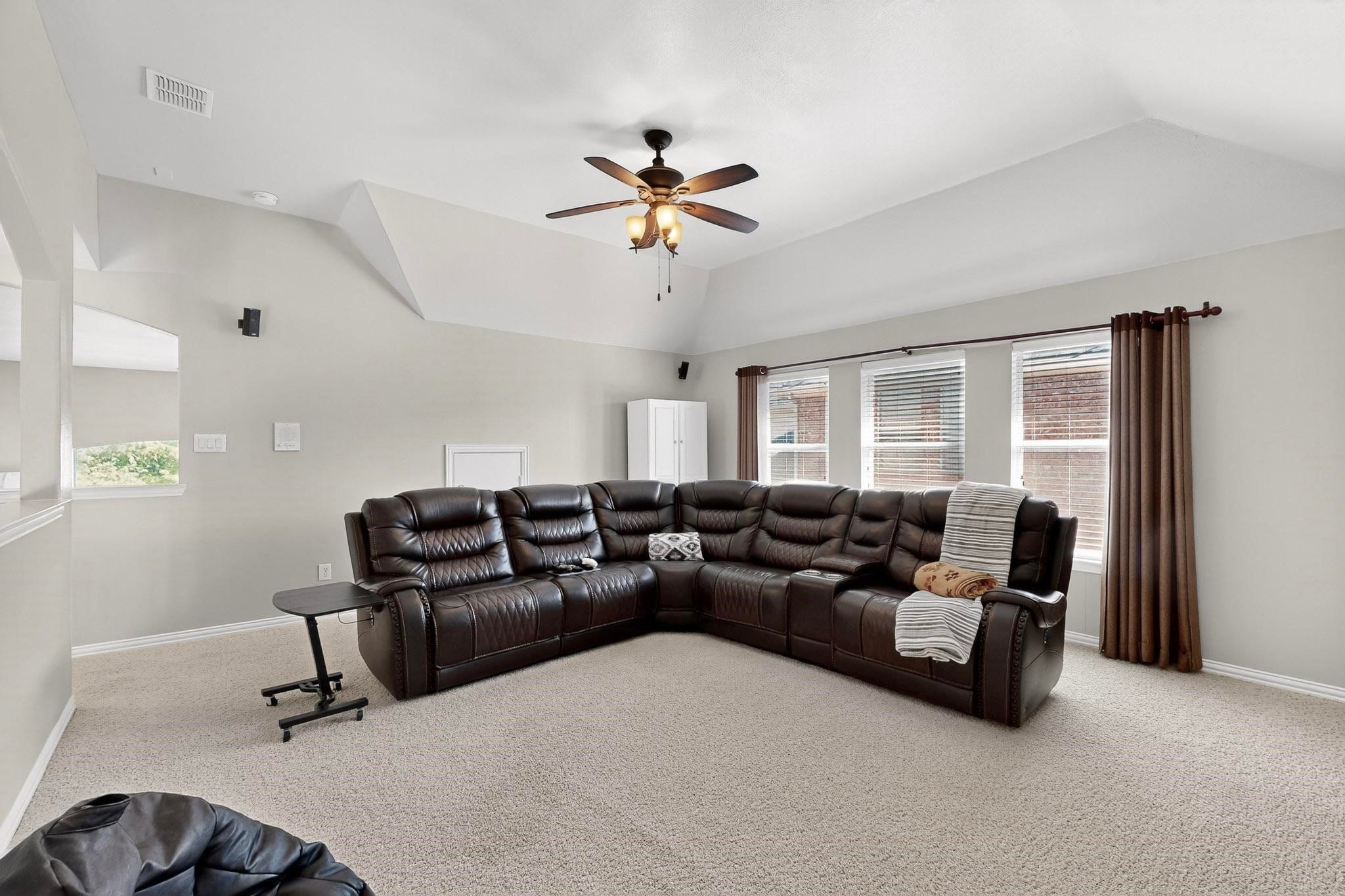 Frisco, Texas, 75034, United States, 5 Bedrooms Bedrooms, ,4 BathroomsBathrooms,Residential,For Sale,1986081