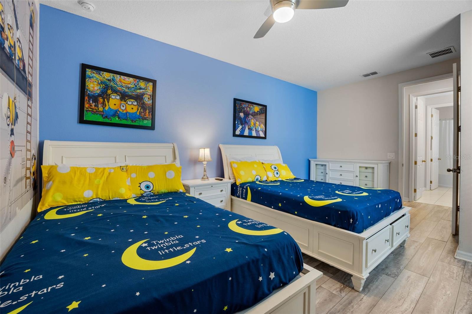 KISSIMMEE, Florida, 34747, United States, 7 Bedrooms Bedrooms, ,6 BathroomsBathrooms,Residential,For Sale,1938279