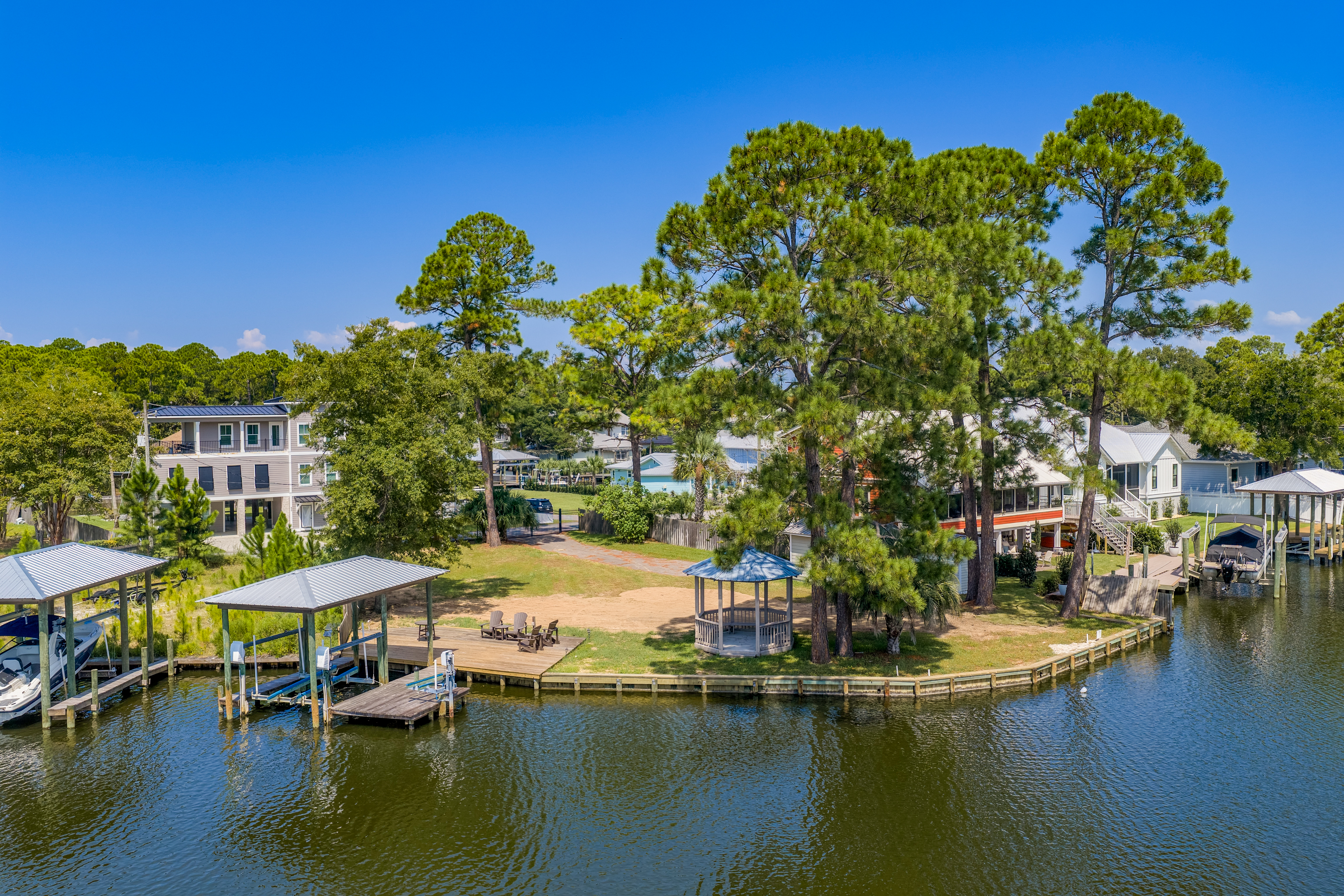  Premier Waterfront Deep-Water Homesite with Bulkhead, Dock & Boathouse - 物件實景
