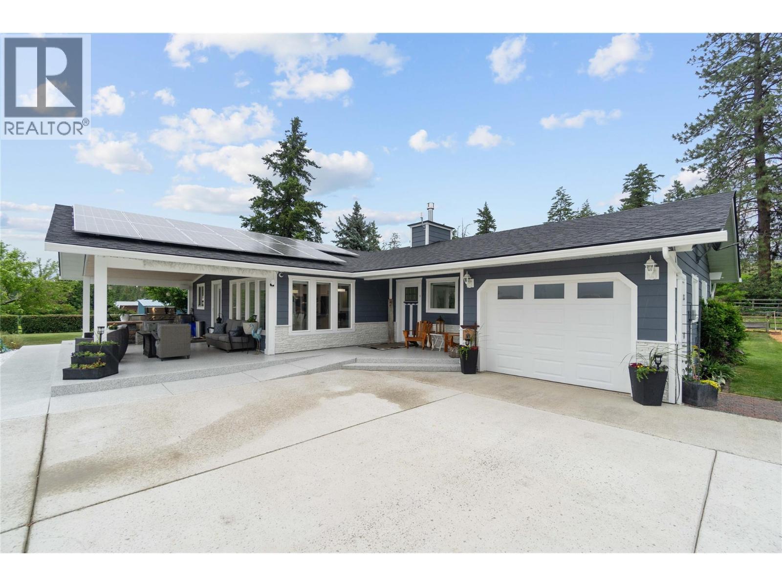 ARMSTRONG, British Columbia, V4Y 0V5, CA, 3 Bedrooms Bedrooms, ,2 BathroomsBathrooms,Residential,For Sale,1947955