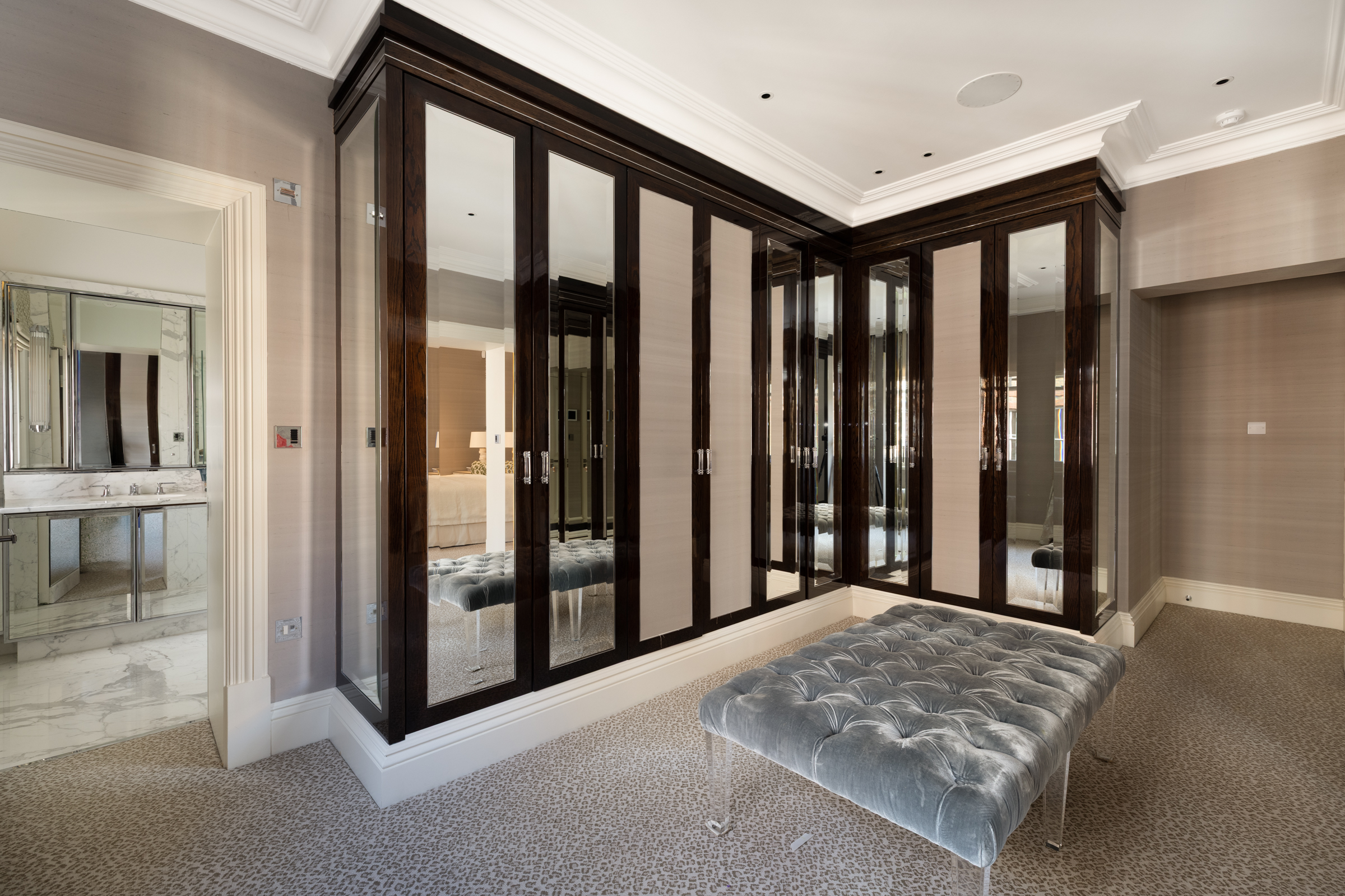  A Magnificent Duplex Residence in Bramham Gardens - 物件實景