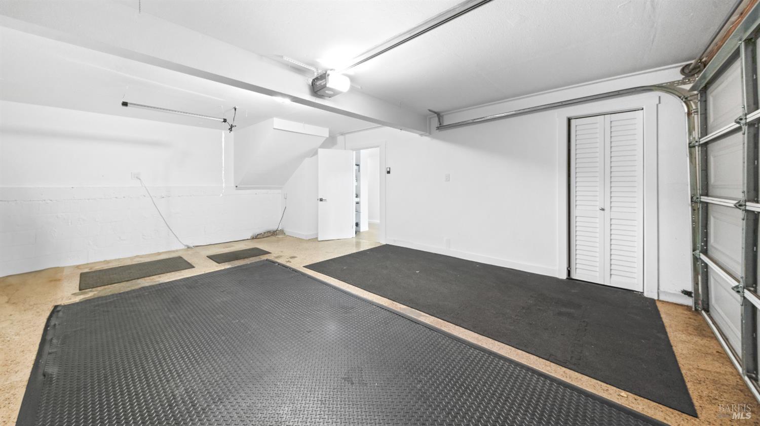 Napa, California, 94559, United States, 3 Bedrooms Bedrooms, ,2 BathroomsBathrooms,Residential,For Sale,1911300