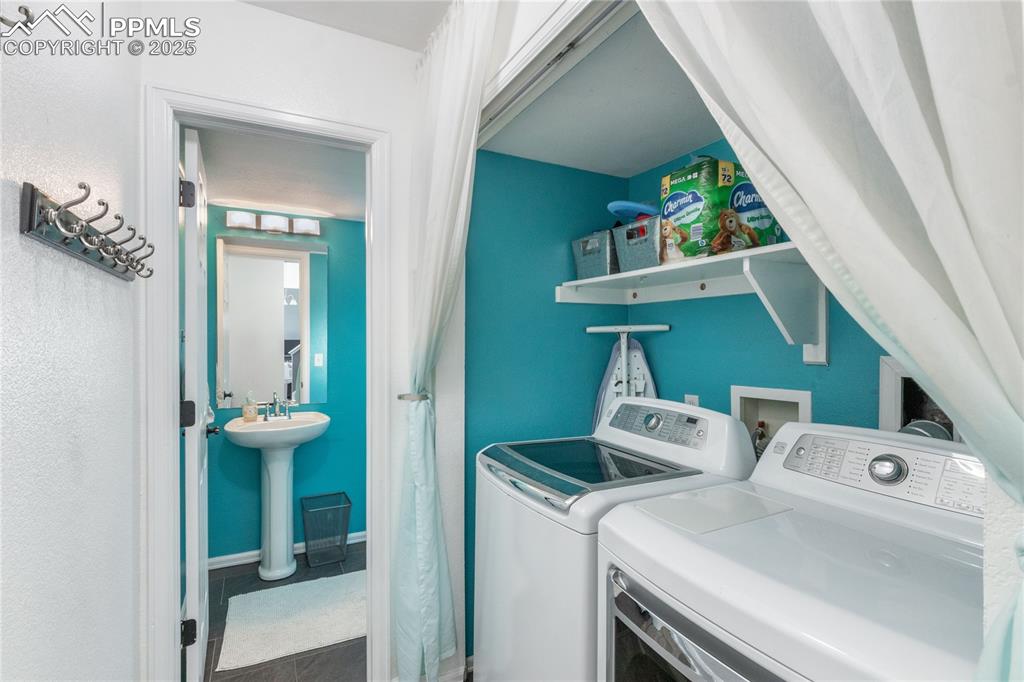 Colorado Springs, Colorado, 80922, United States, 4 Bedrooms Bedrooms, ,4 BathroomsBathrooms,Residential,For Sale,1933657
