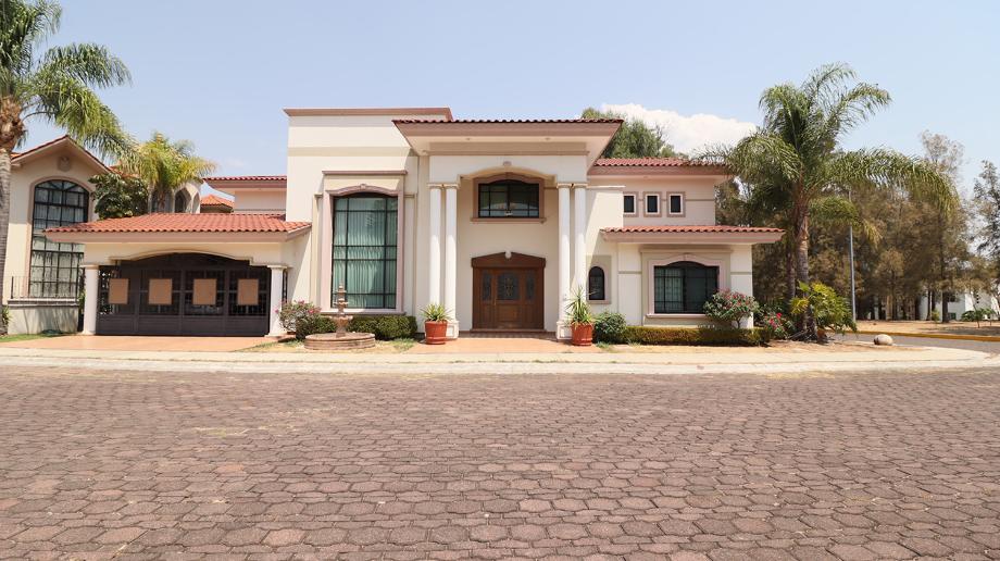 Retorno, Morelia, Michoacán de Ocampo, 58080, Mexico, 3 Bedrooms Bedrooms, ,3 BathroomsBathrooms,Residential,For Sale,Retorno,1554257