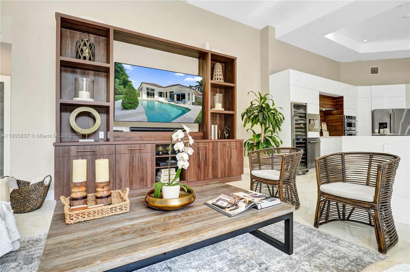 Weston, Florida, 33327, United States, 5 Bedrooms Bedrooms, ,3 BathroomsBathrooms,Residential,For Sale,1991859