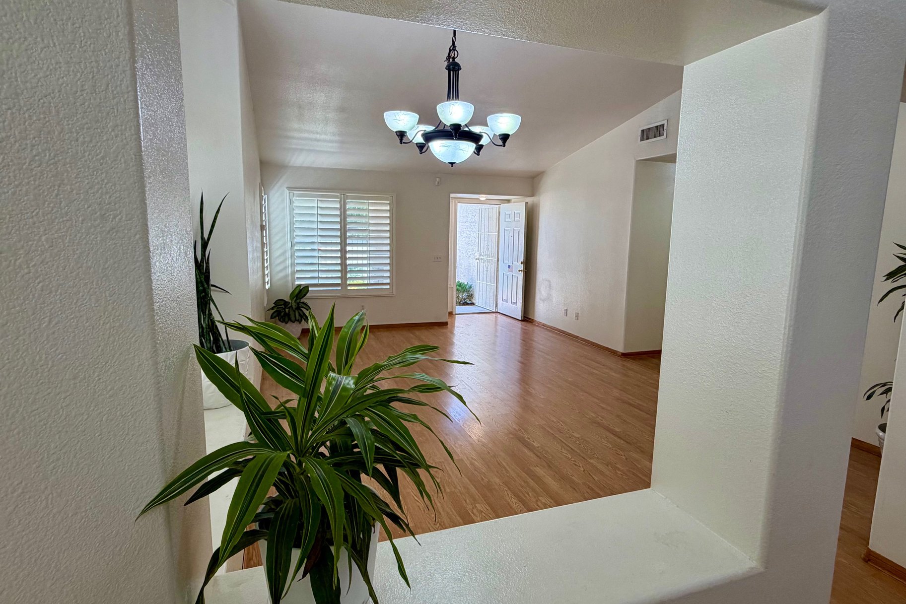  GREAT LOCATION MOVE-IN READY IN SUMMERLIN NORTH - 物件實景