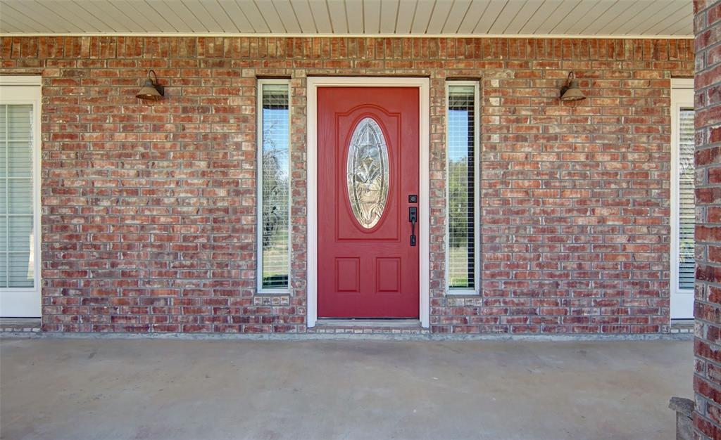Weatherford, Texas, 76088, United States, 3 Bedrooms Bedrooms, ,3 BathroomsBathrooms,Residential,For Sale,1974096