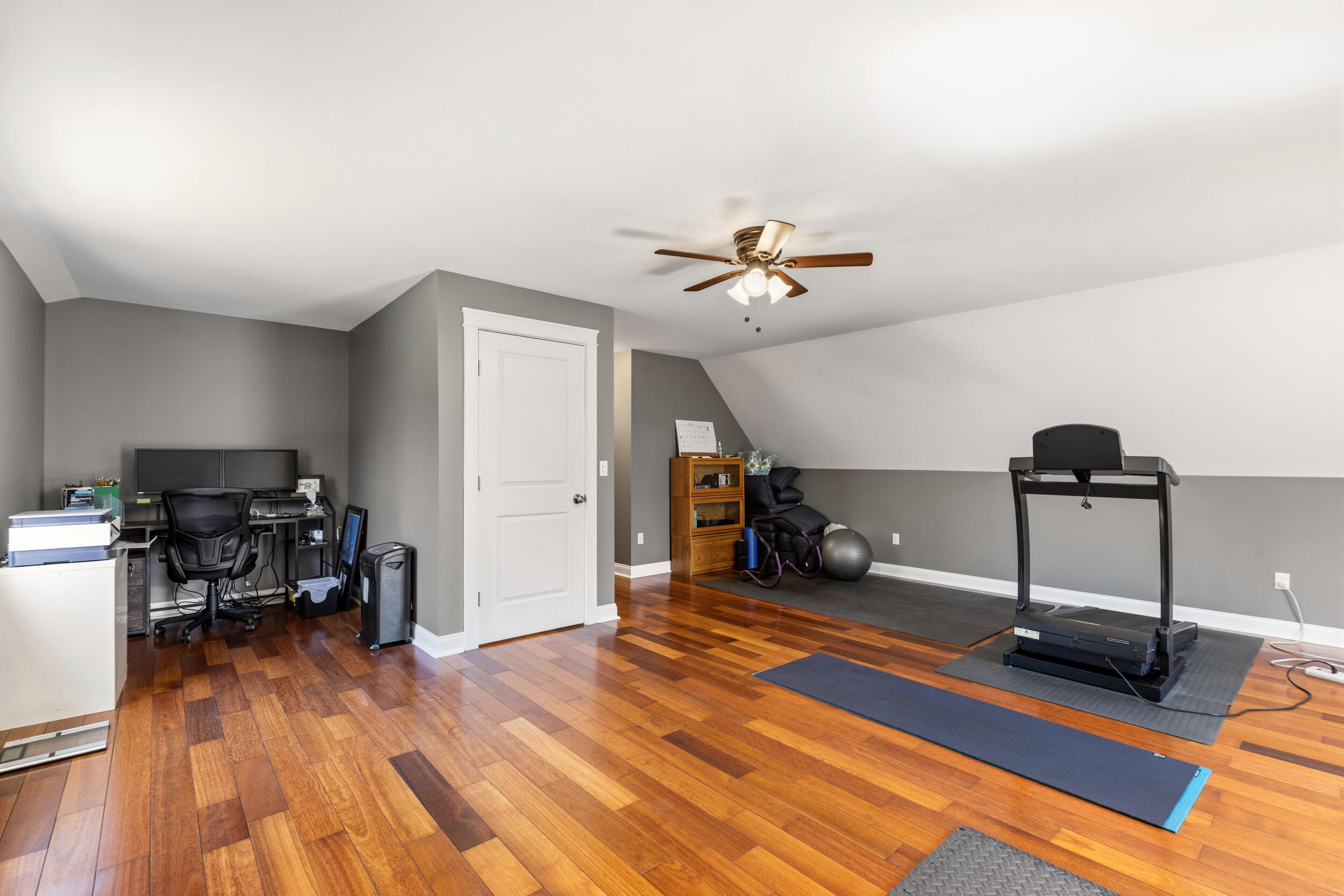 Gray, Maine, 04039, United States, 4 Bedrooms Bedrooms, ,4 BathroomsBathrooms,Residential,For Sale,2035418