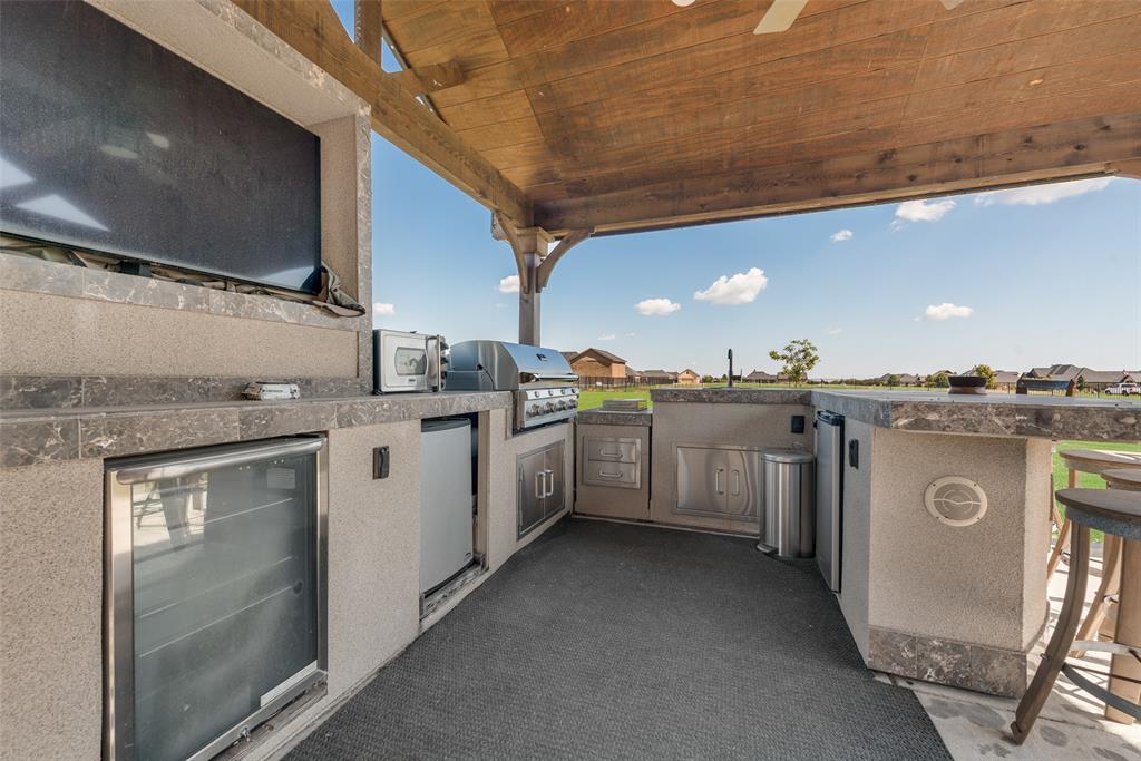 Terrell, Texas, 75160, United States, 4 Bedrooms Bedrooms, ,3 BathroomsBathrooms,Residential,For Sale,1978640