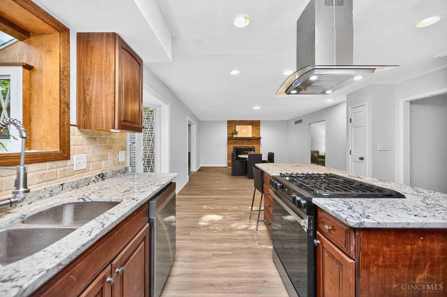 Sycamore Twp, Ohio, 45241, United States, 4 Bedrooms Bedrooms, ,4 BathroomsBathrooms,Residential,For Sale,1982774