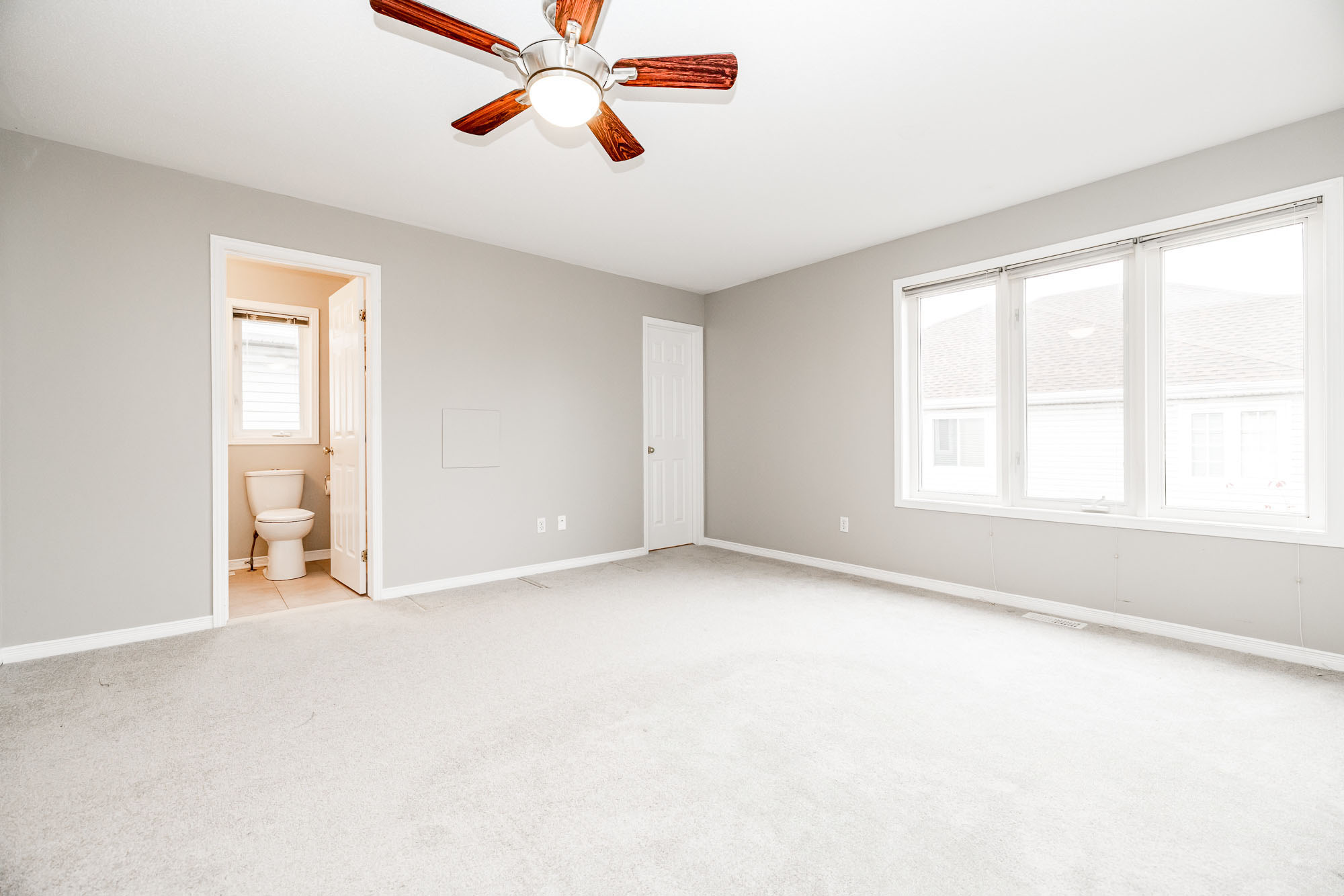 Ottawa, Ontario, K2J4W9, CA, 3 Bedrooms Bedrooms, ,4 BathroomsBathrooms,Residential,For Sale,1991097