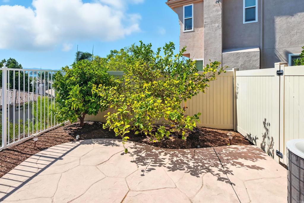San Diego, California, 92128, United States, 2 Bedrooms Bedrooms, ,3 BathroomsBathrooms,Residential,For Sale,1920017