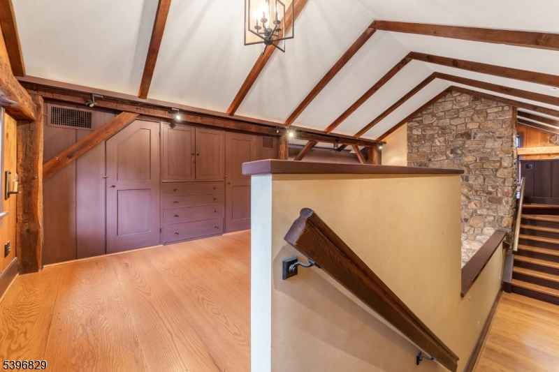 Union Twp., New Jersey, 08827, United States, 6 Bedrooms Bedrooms, ,6 BathroomsBathrooms,Residential,For Sale,1991066