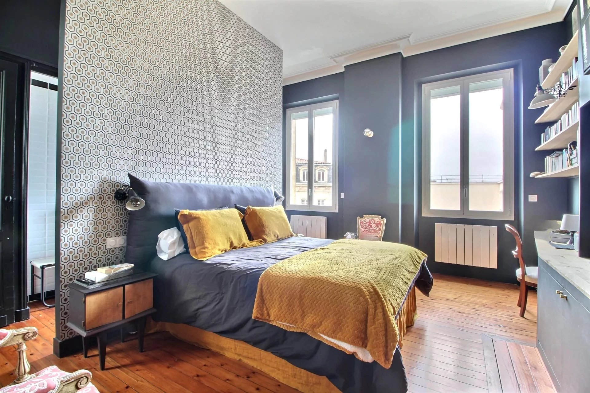 Bordeaux, New Aquitaine, 33000, FR, 3 Bedrooms Bedrooms, ,3 BathroomsBathrooms,Residential,For Sale,1679065