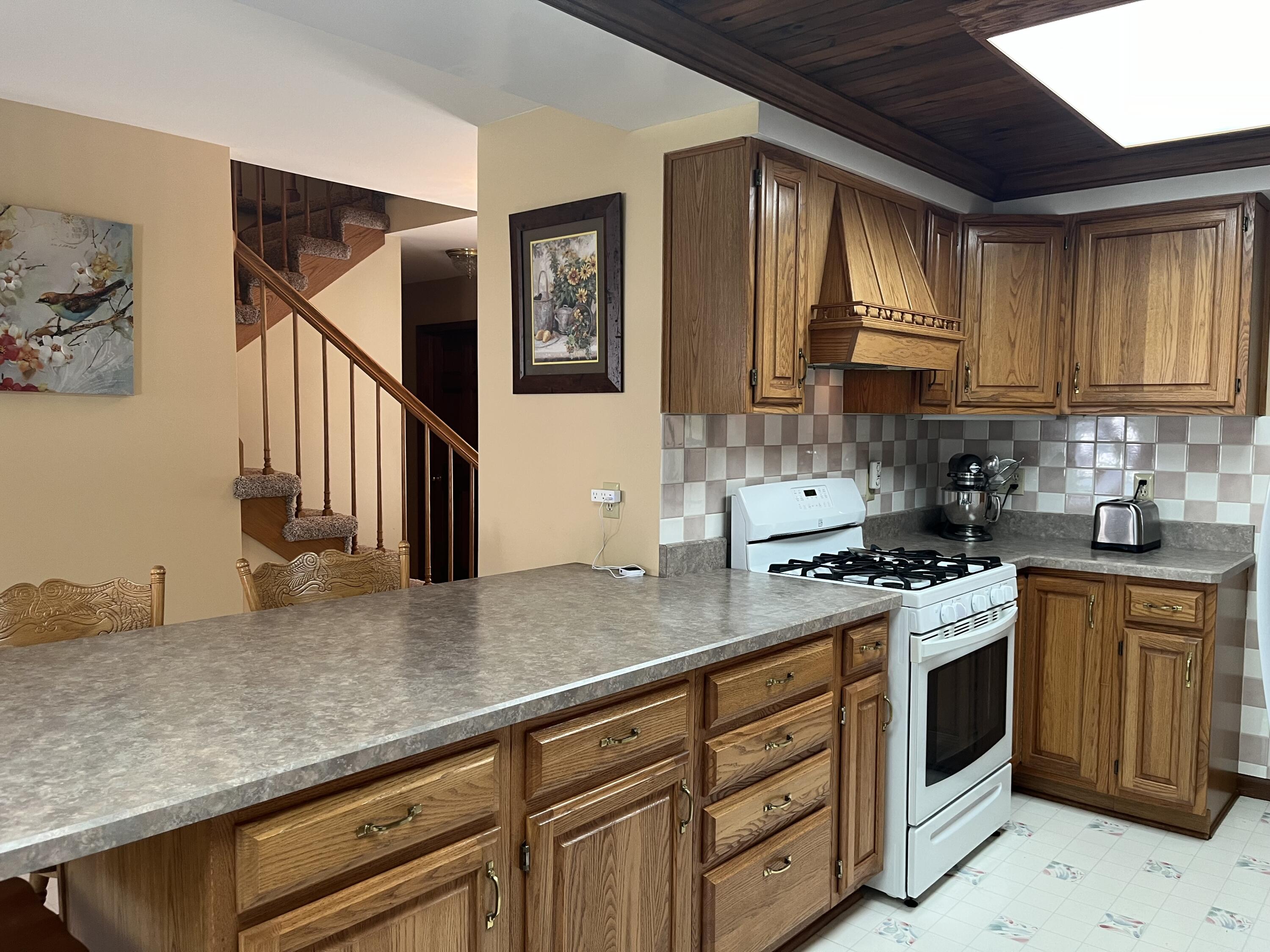 Crown Point, Indiana, 46307, United States, 3 Bedrooms Bedrooms, ,3 BathroomsBathrooms,Residential,For Sale,2040656