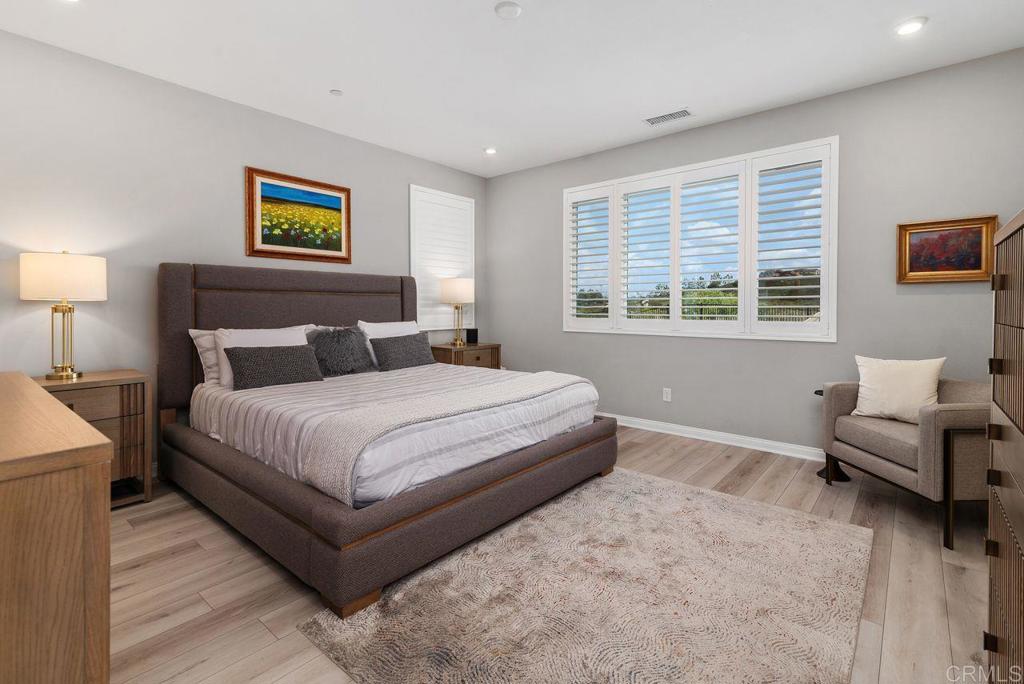 Oceanside, California, 92056, United States, 5 Bedrooms Bedrooms, ,4 BathroomsBathrooms,Residential,For Sale,1766763