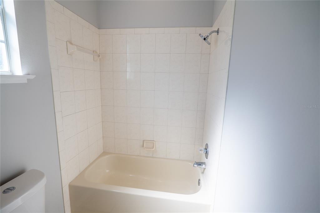 Orlando, Florida, 32824, United States, 5 Bedrooms Bedrooms, ,4 BathroomsBathrooms,Residential,For Sale,1988191