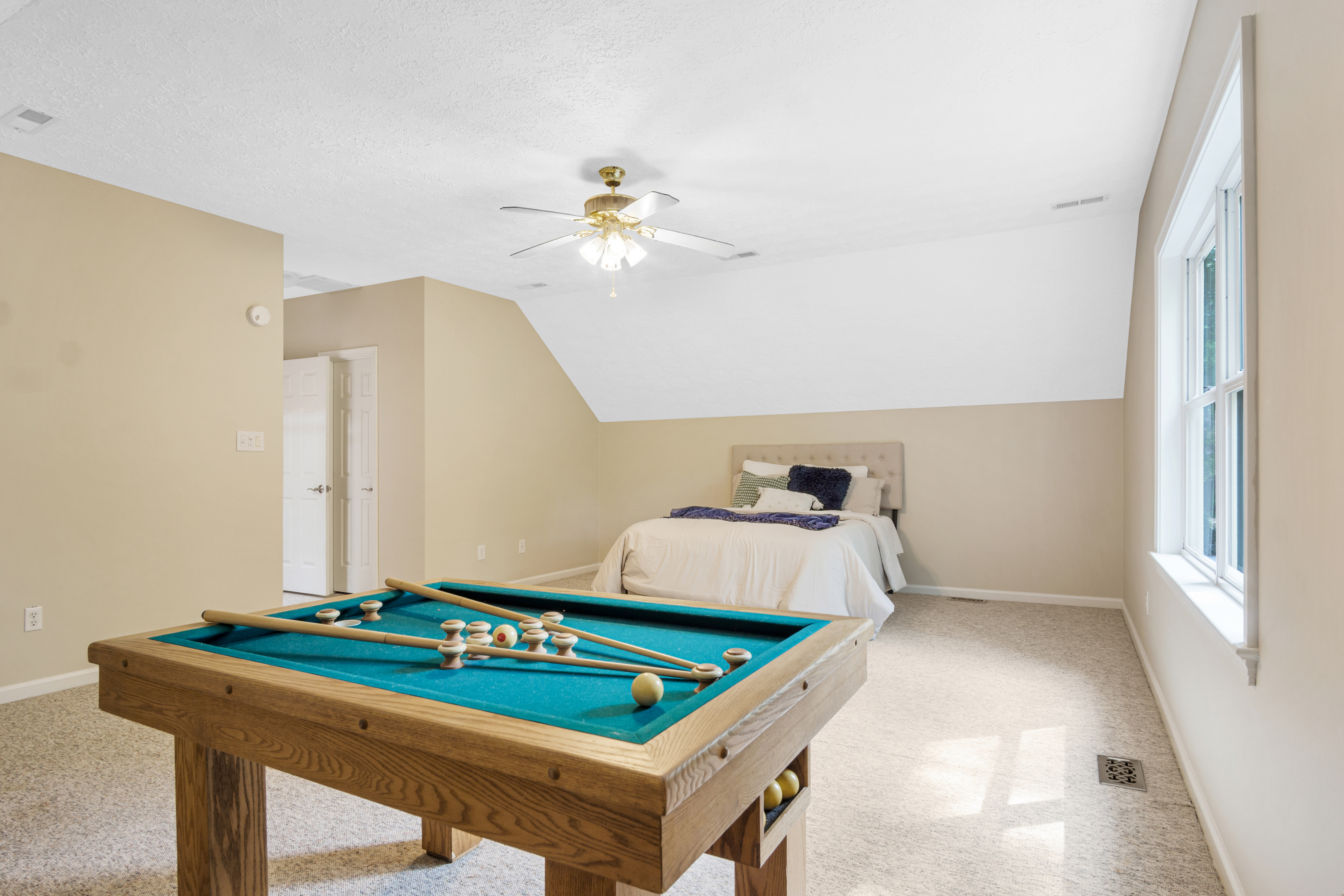 Williamsburg, Virginia, 23185, United States, 4 Bedrooms Bedrooms, ,4 BathroomsBathrooms,Residential,For Sale,1892691