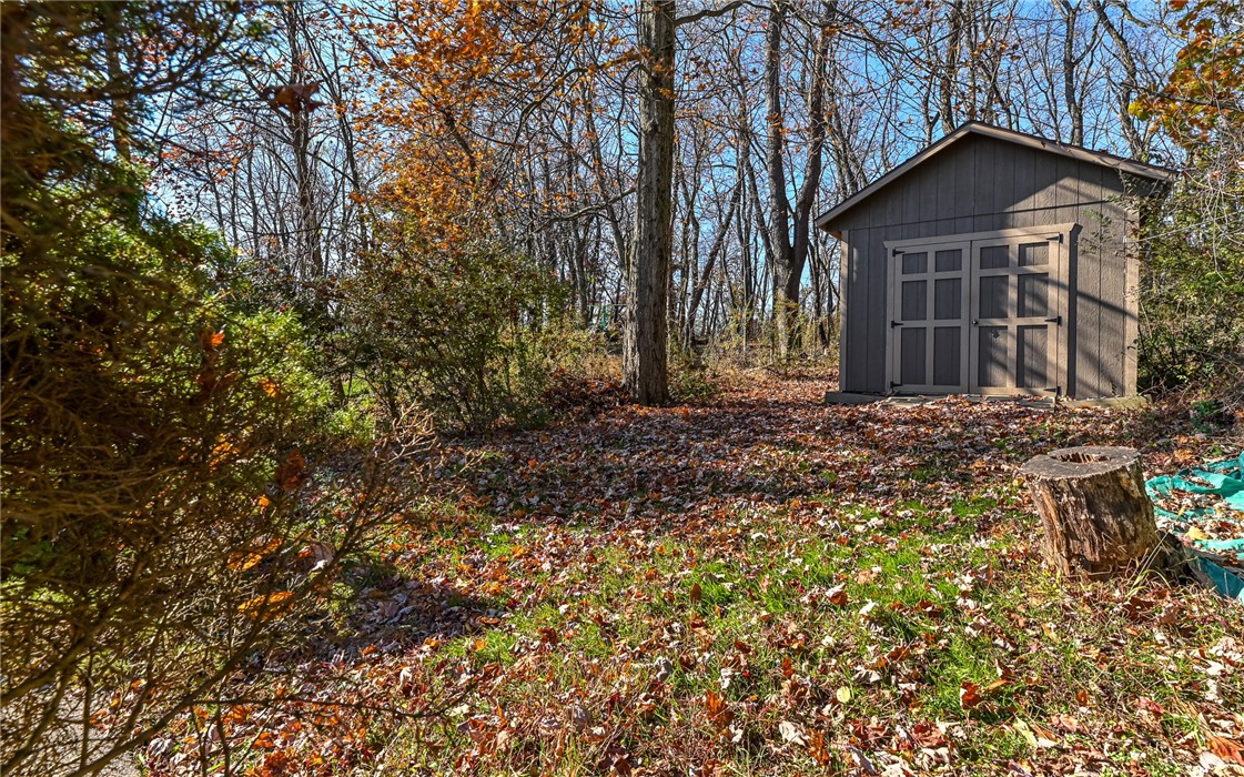 Pine Twp, Pennsylvania, 15090, United States, 4 Bedrooms Bedrooms, ,3 BathroomsBathrooms,Residential,For Sale,1987871