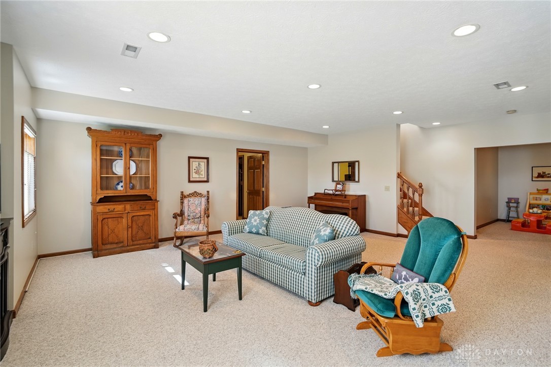 Dayton, Ohio, 45434, United States, 4 Bedrooms Bedrooms, ,5 BathroomsBathrooms,Residential,For Sale,1767935