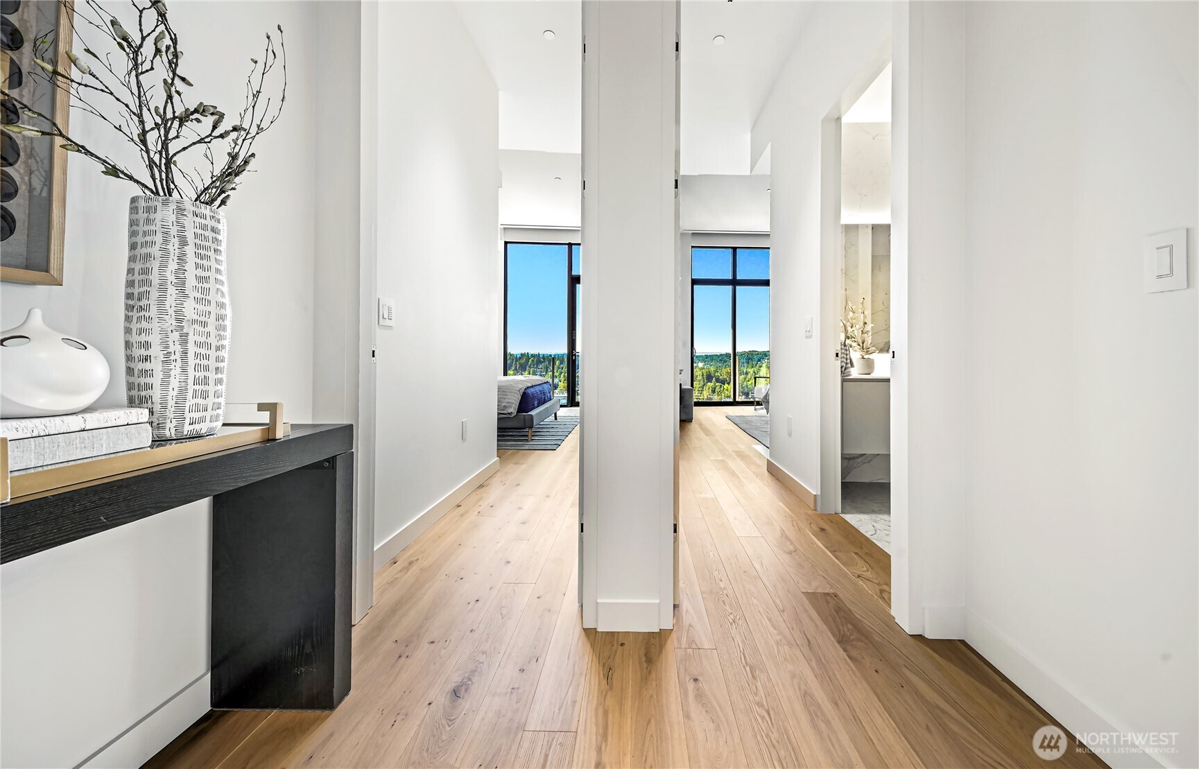 Bellevue, Washington, 98004, United States, 3 Bedrooms Bedrooms, ,3 BathroomsBathrooms,Residential,For Sale,1859717