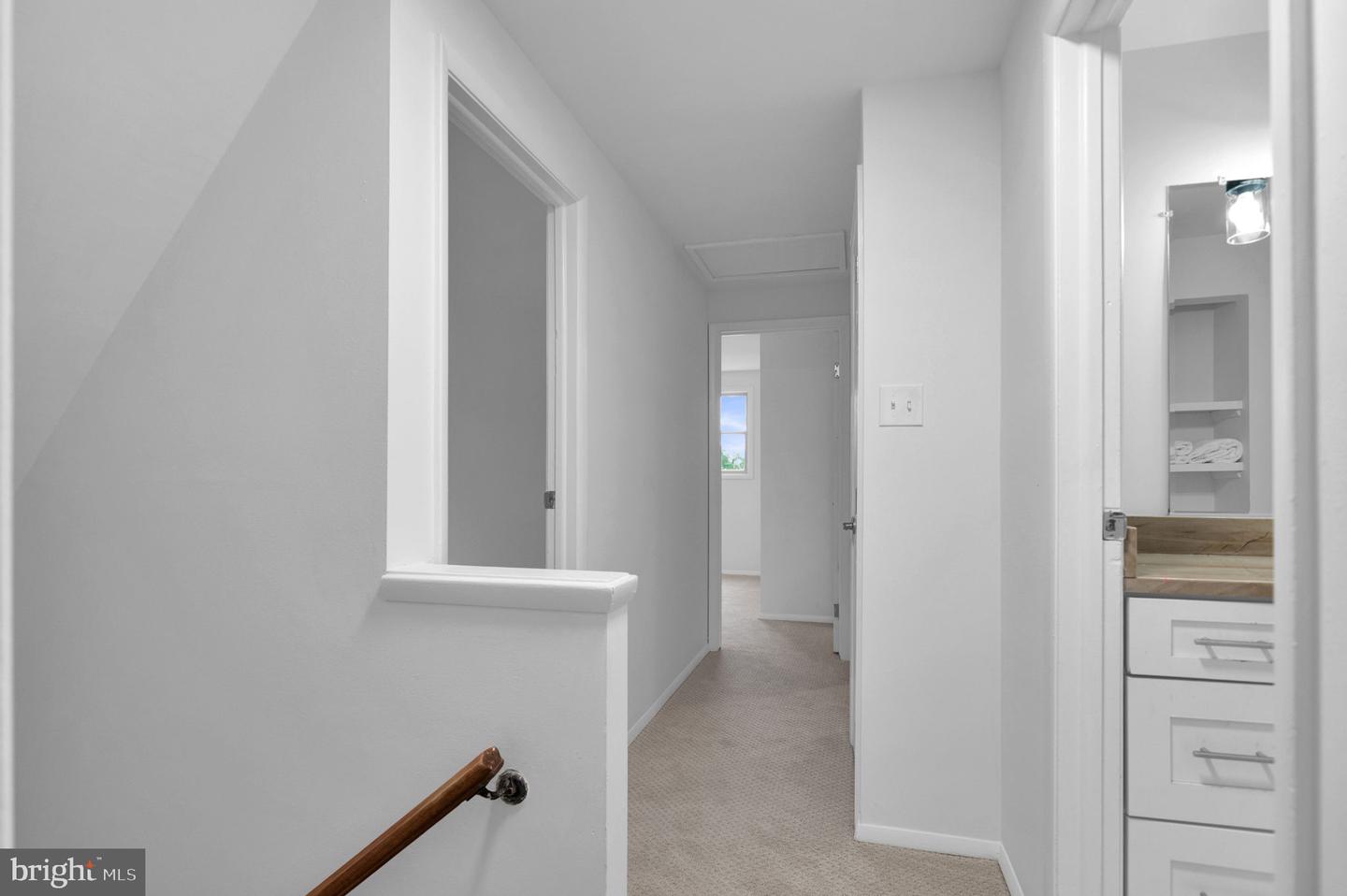 Fairfax, Virginia, 22030, United States, 4 Bedrooms Bedrooms, ,3 BathroomsBathrooms,Residential,For Sale,1896829