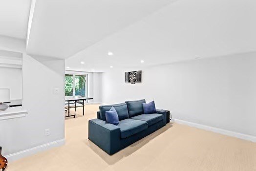 Duxbury, Massachusetts, 02332, United States, 5 Bedrooms Bedrooms, ,4 BathroomsBathrooms,Residential,For Sale,1876527