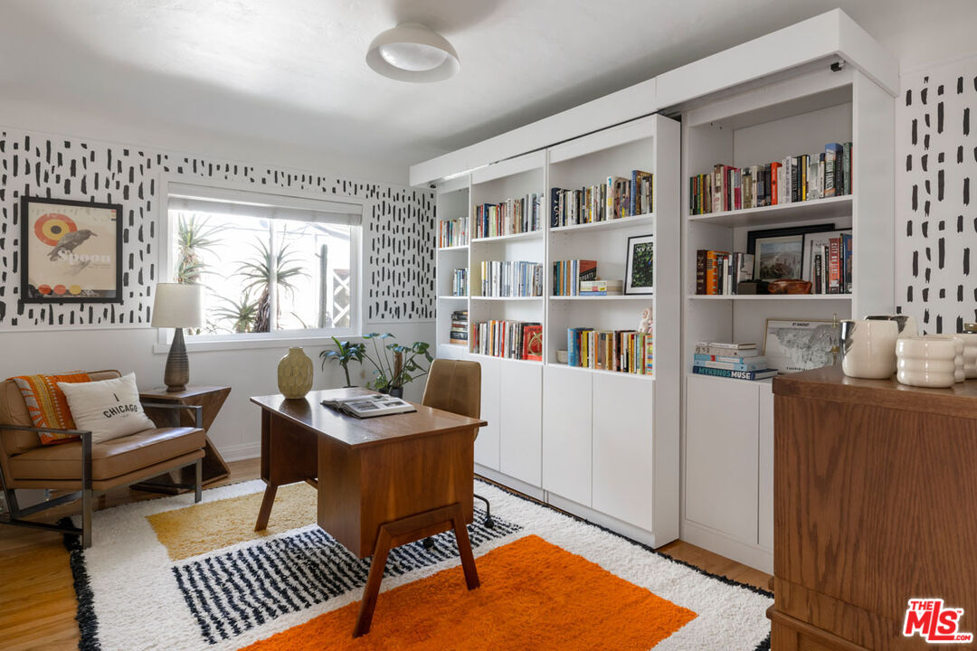 Los Angeles, California, 90027, United States, 4 Bedrooms Bedrooms, ,3 BathroomsBathrooms,Residential,For Sale,1989477