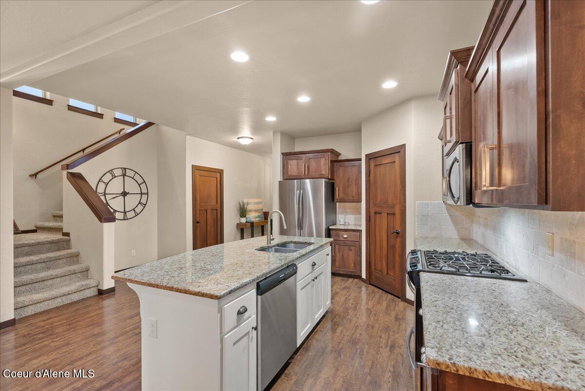 Coeur D'alene, Idaho, 83815, United States, 4 Bedrooms Bedrooms, ,2 BathroomsBathrooms,Residential,For Sale,1989025