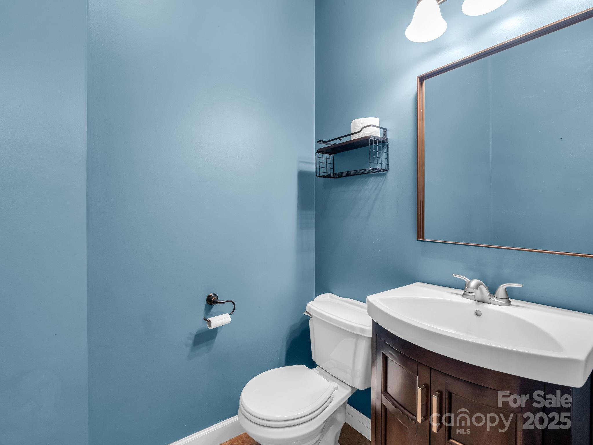 Tryon, North Carolina, 28782, United States, 3 Bedrooms Bedrooms, ,4 BathroomsBathrooms,Residential,For Sale,2001851