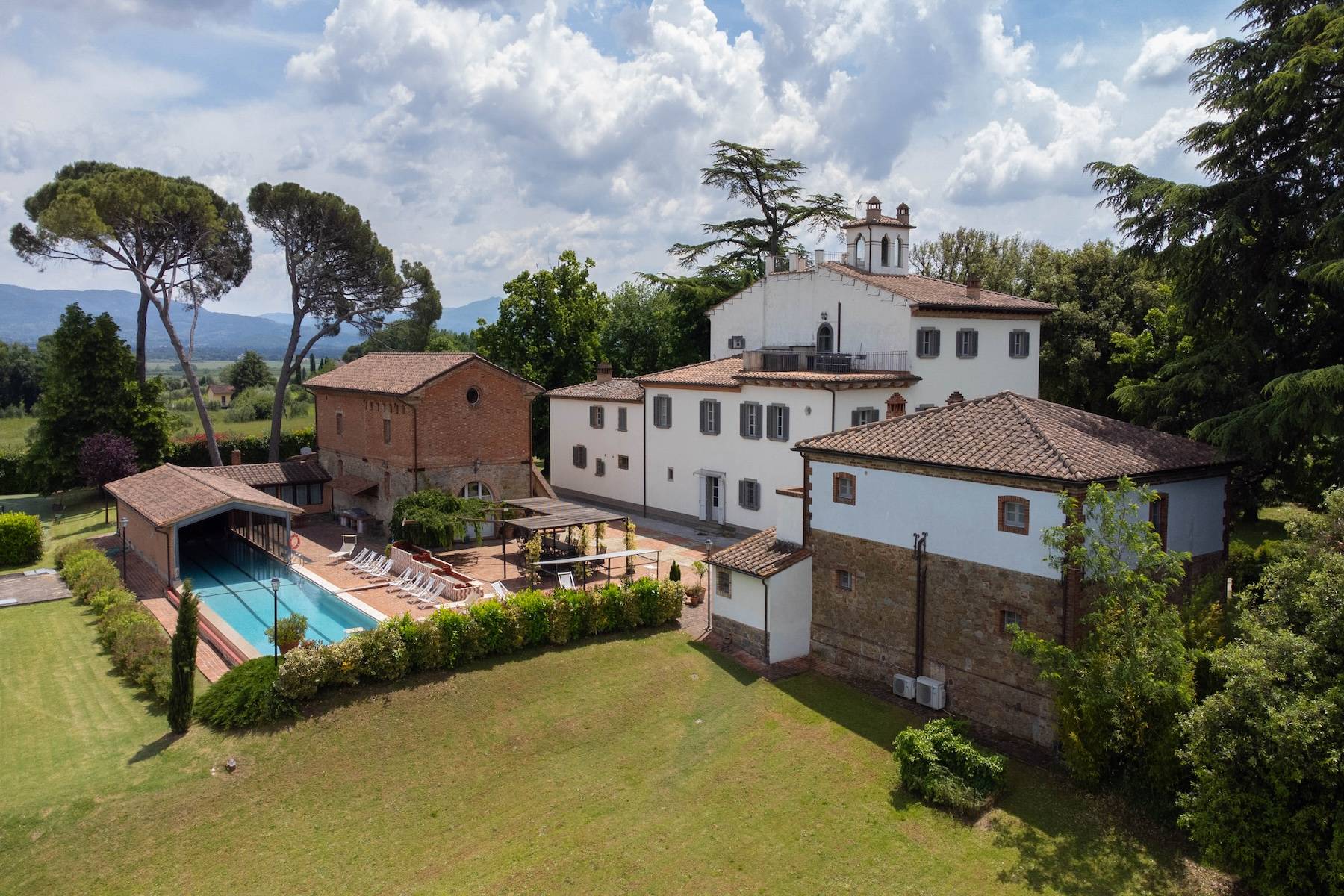  Renovated villa with swimming pool in the Tuscan countryside - 物件實景
