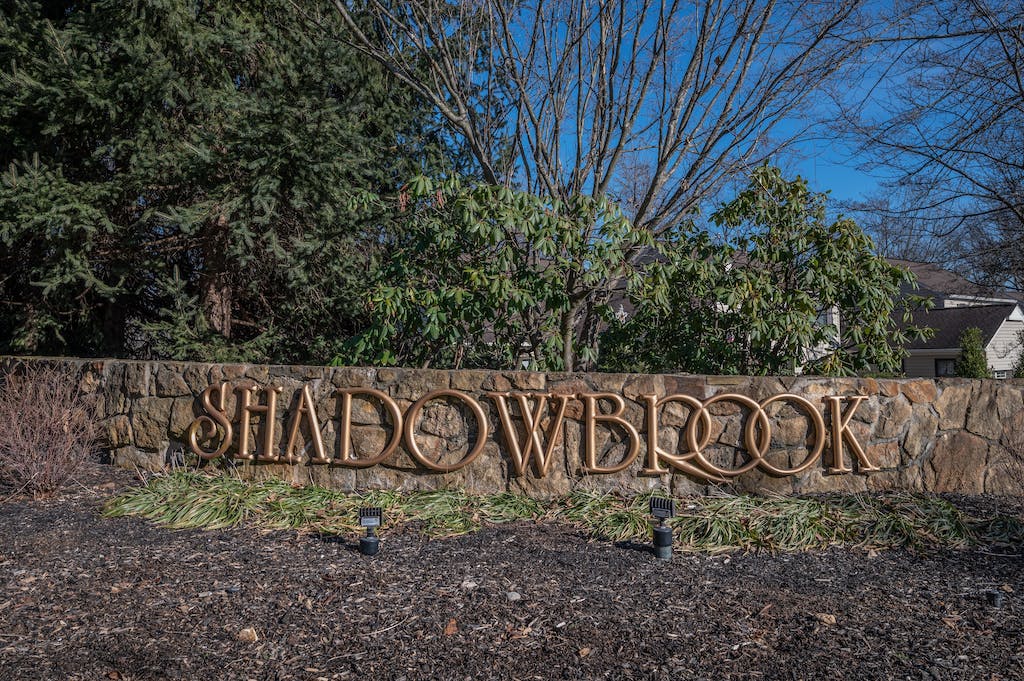10 Shadowbrook Ln, Harding Township, New Jersey, 07960, United States, 2 Bedrooms Bedrooms, ,3 BathroomsBathrooms,Residential,For Sale,10 Shadowbrook Ln,1433753