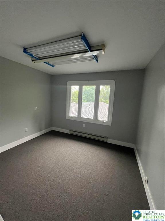 Plainfield Twp, Pennsylvania, 18072, United States, 4 Bedrooms Bedrooms, ,5 BathroomsBathrooms,Residential,For Sale,1960532