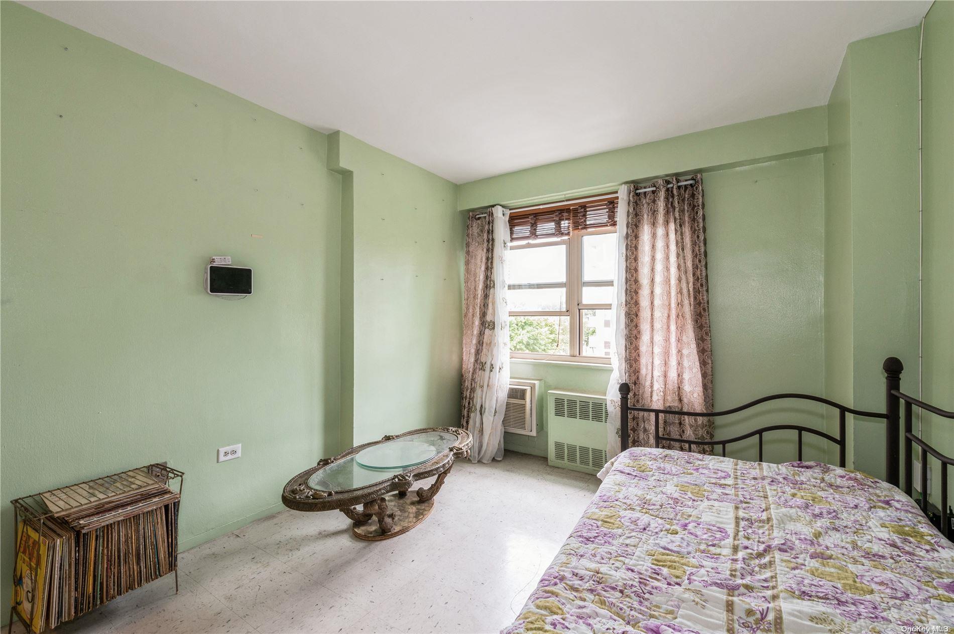 1019 Van Siclen Avenu, 4D, Brooklyn, New York, 11207, United States, 3 Bedrooms Bedrooms, ,2 BathroomsBathrooms,Residential,For Sale,1019 Van Siclen Avenu , 4D,1611699