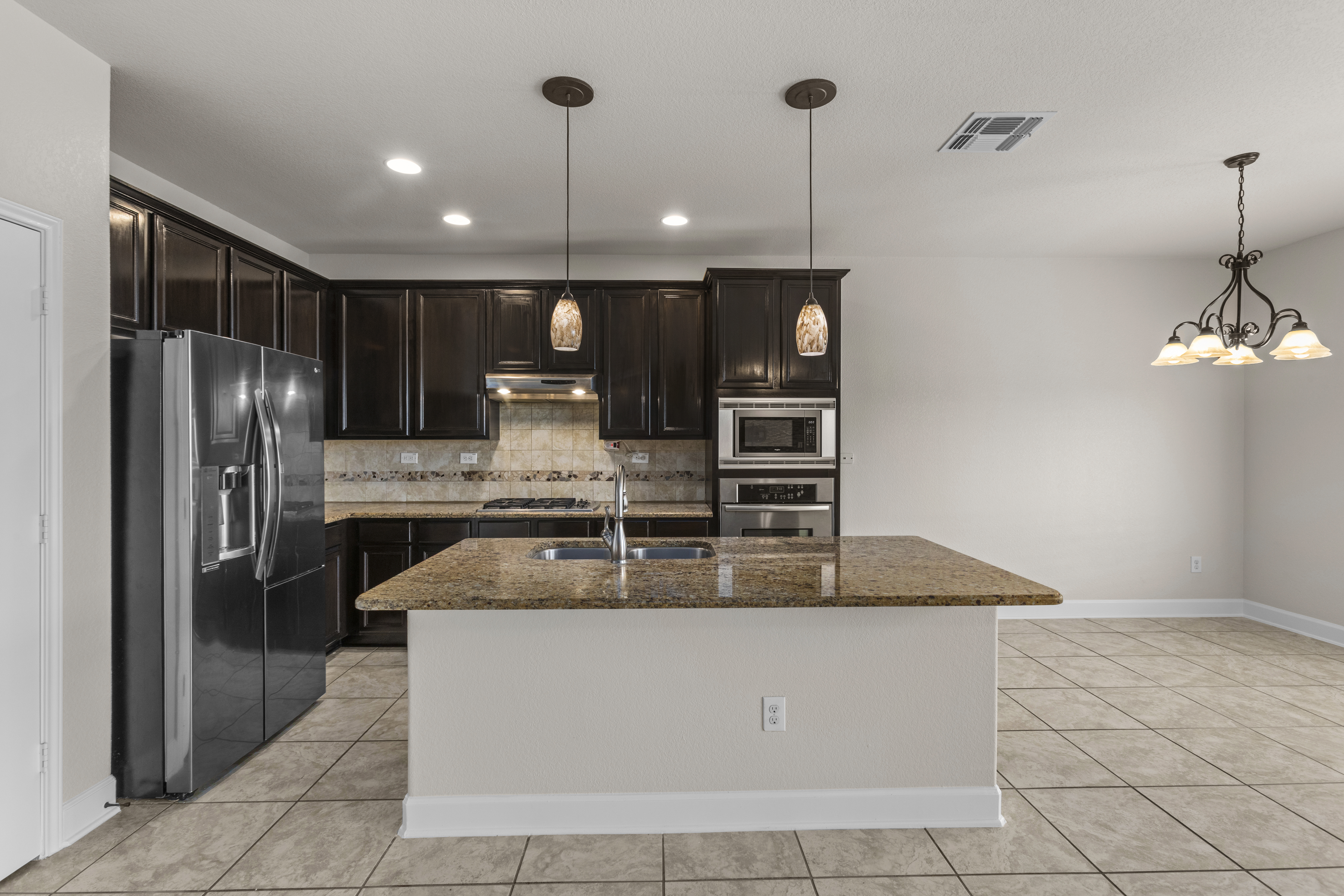  Expansive Luxury in the Heart of Presidio - 物件實景