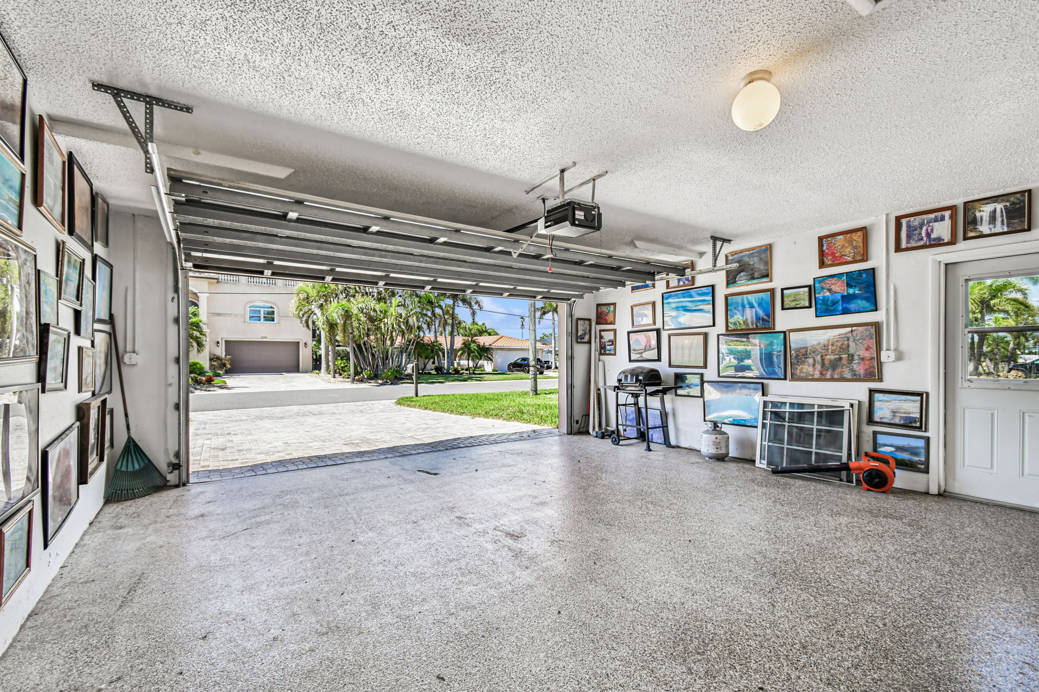 Madeira Beach, Florida, 33708, United States, 4 Bedrooms Bedrooms, ,2 BathroomsBathrooms,Residential,For Sale,2005483