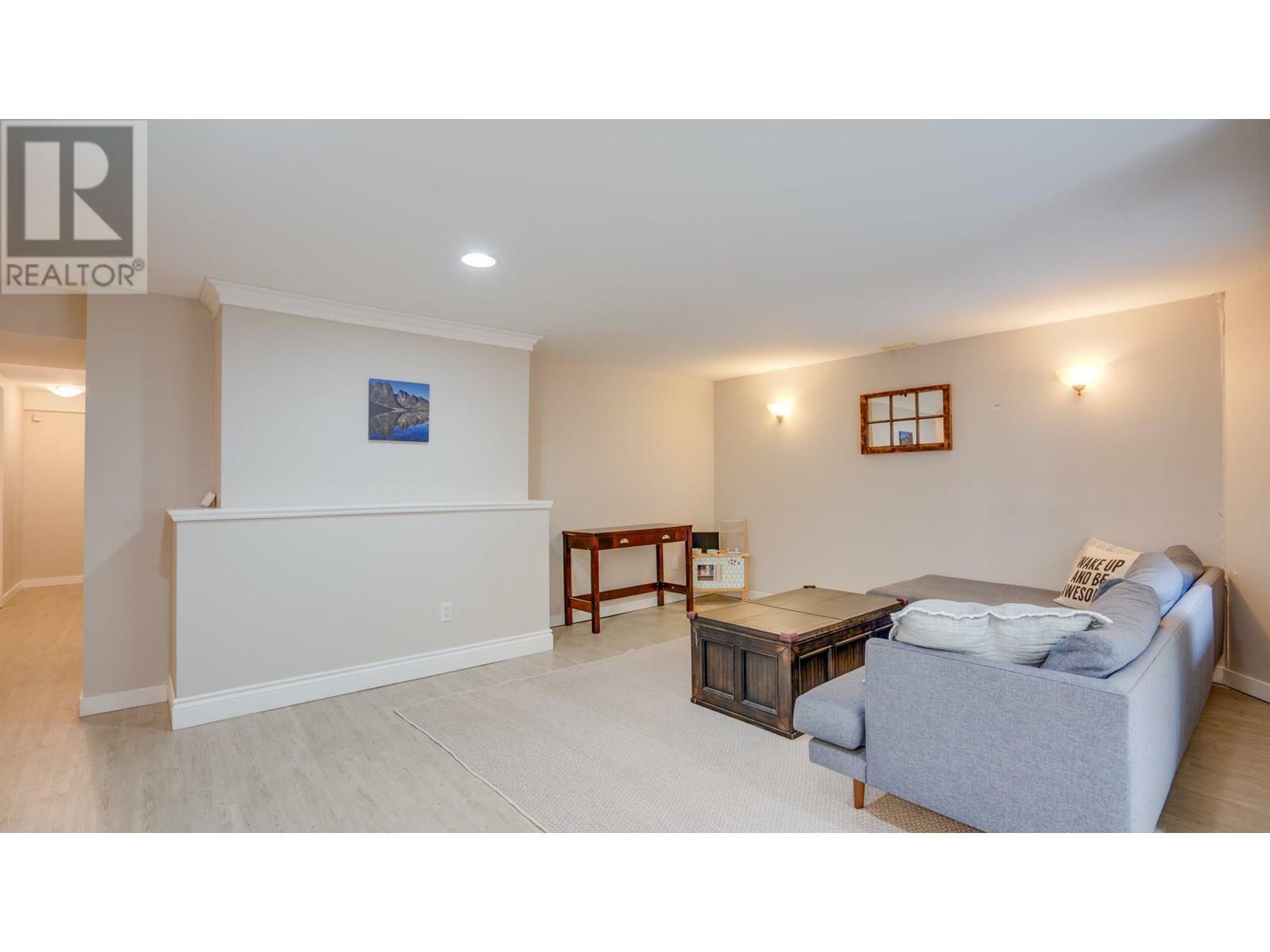 VERNON, British Columbia, V1T 1J7, CA, 5 Bedrooms Bedrooms, ,2 BathroomsBathrooms,Residential,For Sale,1865699