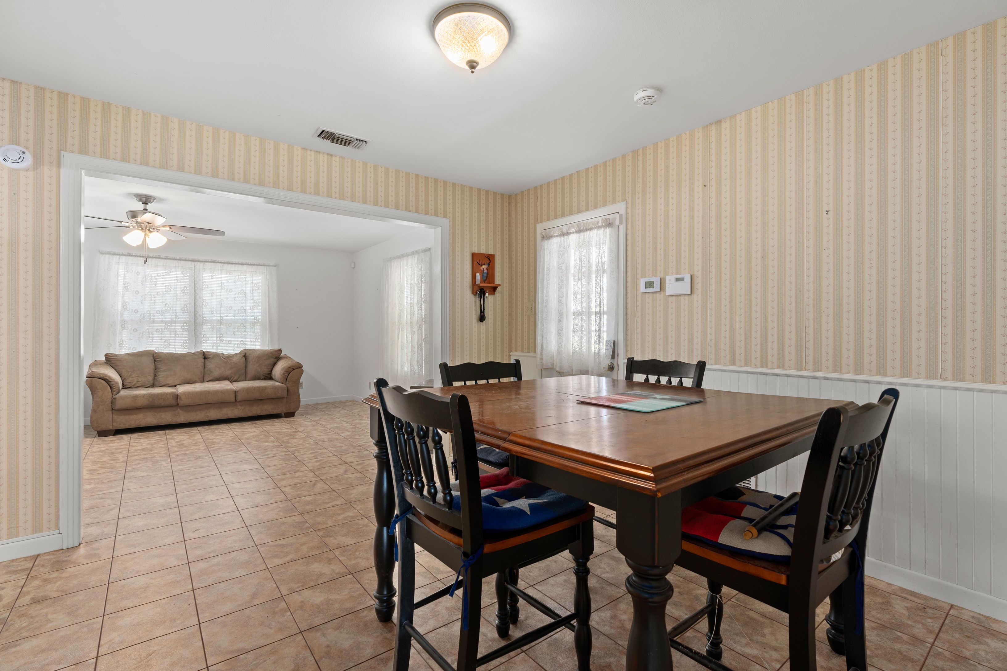  Charming Lytle Home with Guest House - 物件實景