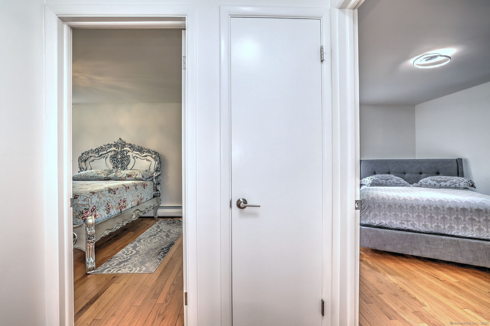 Woodbridge, Connecticut, 06525, United States, 5 Bedrooms Bedrooms, ,4 BathroomsBathrooms,Residential,For Sale,1890965
