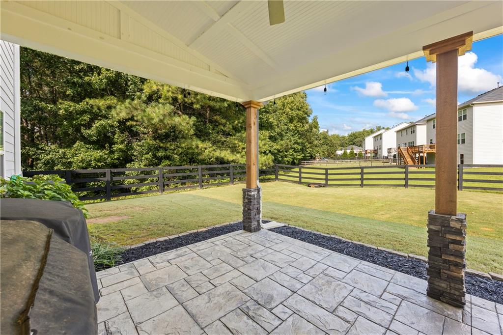 Cumming, Georgia, 30028, United States, 5 Bedrooms Bedrooms, ,4 BathroomsBathrooms,Residential,For Sale,1976985