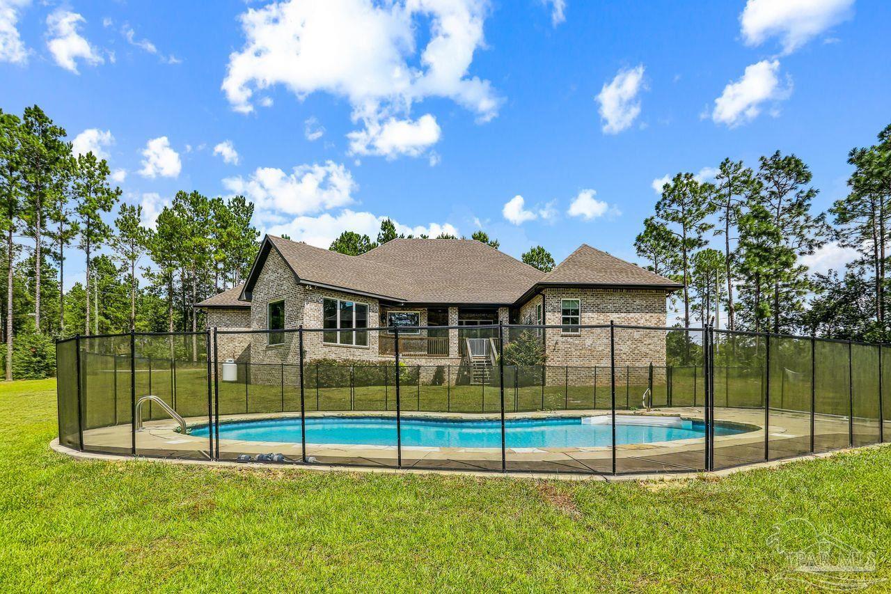 Pace, Florida, 32571, United States, 5 Bedrooms Bedrooms, ,4 BathroomsBathrooms,Residential,For Sale,1941978