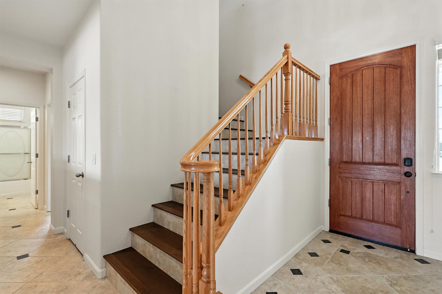 Chowchilla, California, 93610, United States, 5 Bedrooms Bedrooms, ,4 BathroomsBathrooms,Residential,For Sale,1982347