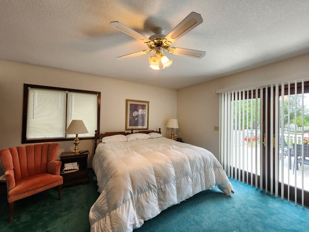 Mason City, Iowa, 50401, United States, 4 Bedrooms Bedrooms, ,1 BathroomBathrooms,Residential,For Sale,1982644