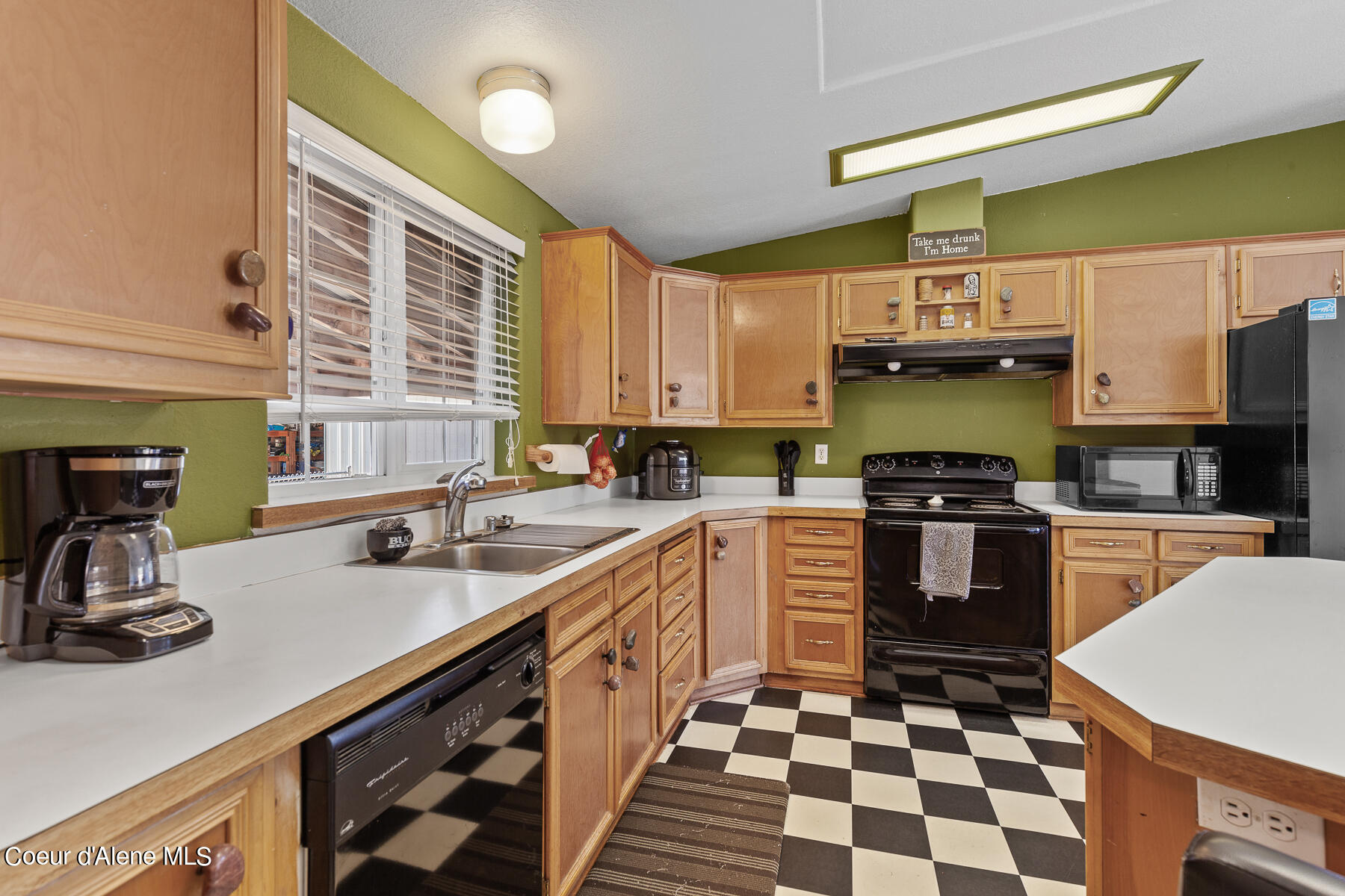 Blanchard, Idaho, 83804, United States, 3 Bedrooms Bedrooms, ,2 BathroomsBathrooms,Residential,For Sale,1869868