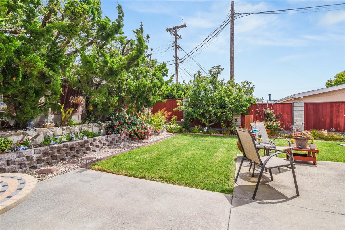 Lompoc, California, 93436, United States, 3 Bedrooms Bedrooms, ,1 BathroomBathrooms,Residential,For Sale,1906815