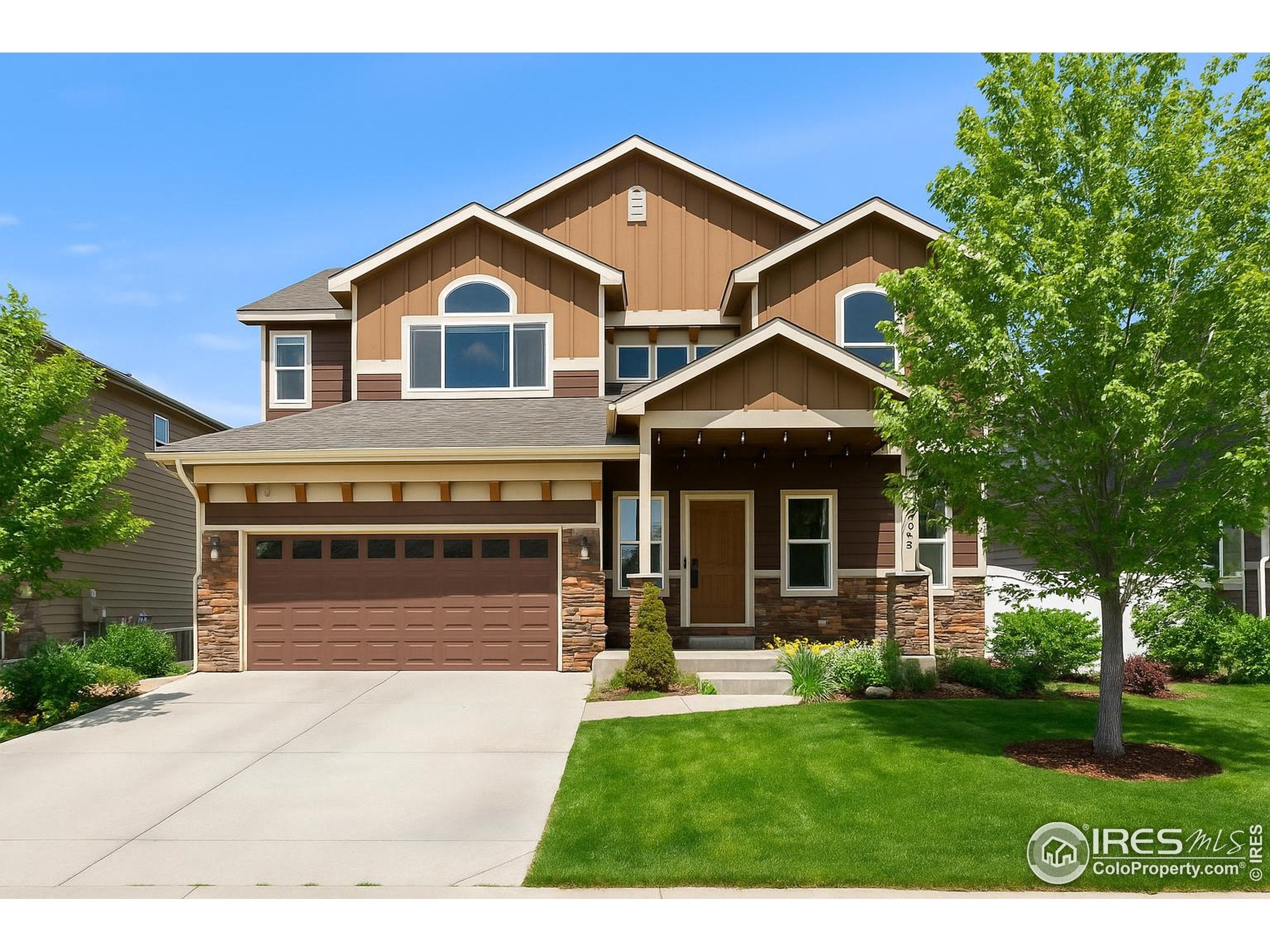 Windsor, Colorado, 80550, United States, 5 Bedrooms Bedrooms, ,4 BathroomsBathrooms,Residential,For Sale,1938748