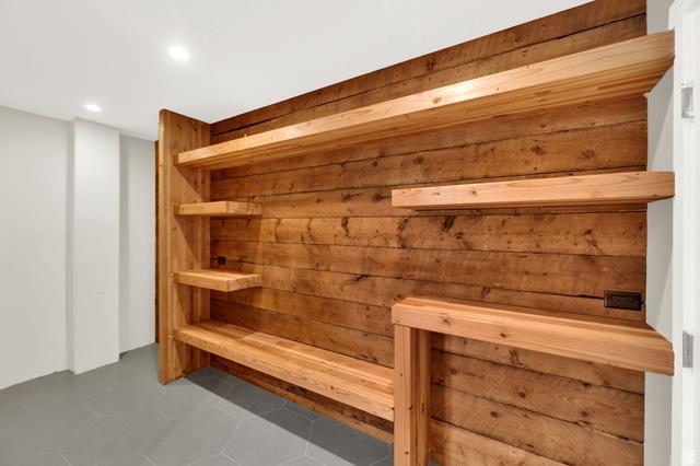 Kamas, Utah, 84036, United States, 5 Bedrooms Bedrooms, ,4 BathroomsBathrooms,Residential,For Sale,2002550