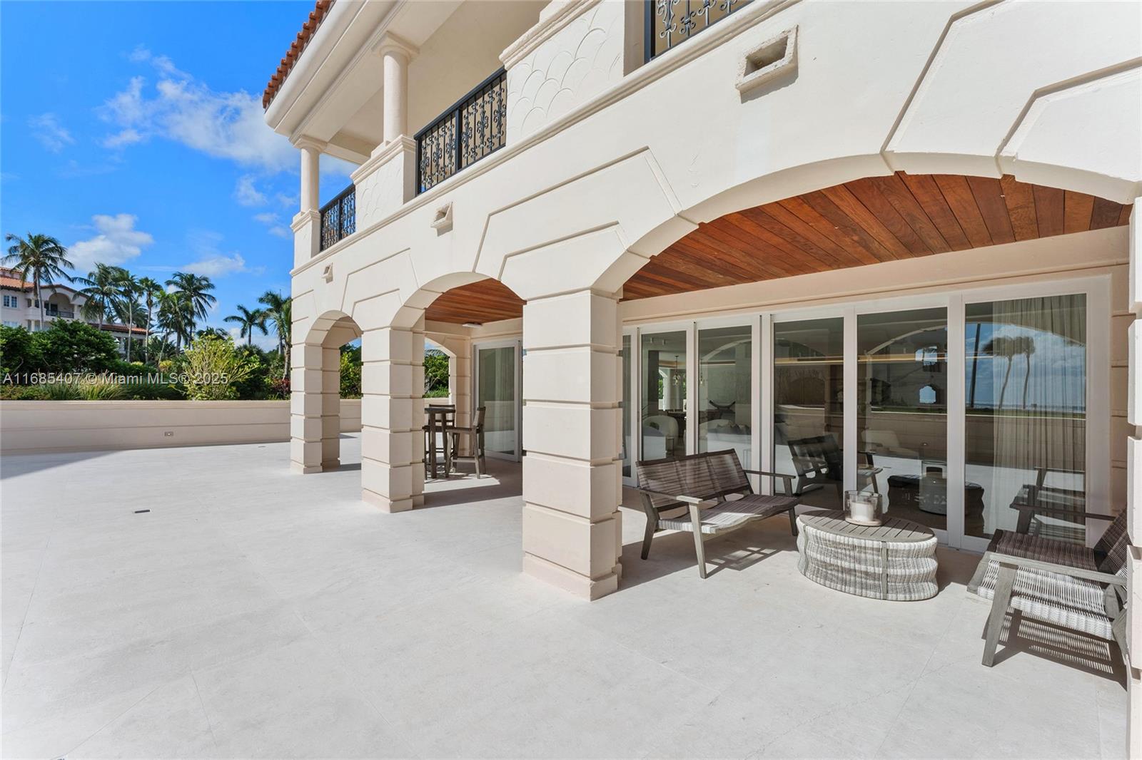 7917 Fisher Island Dr, Miami Beach, Florida, 33109, United States, 4 Bedrooms Bedrooms, ,5 BathroomsBathrooms,Residential,For Sale,7917 Fisher Island Dr,1664892